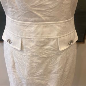Etcetera Brocade Daisy White on White Cocktail Dress - Size 6